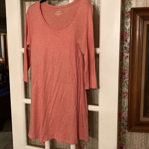 Tall tunic in peach color. 🍑 - Picture 3 of 3